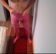 NYLONJUNGE: Ouvert Strumpfhose in Pink Download